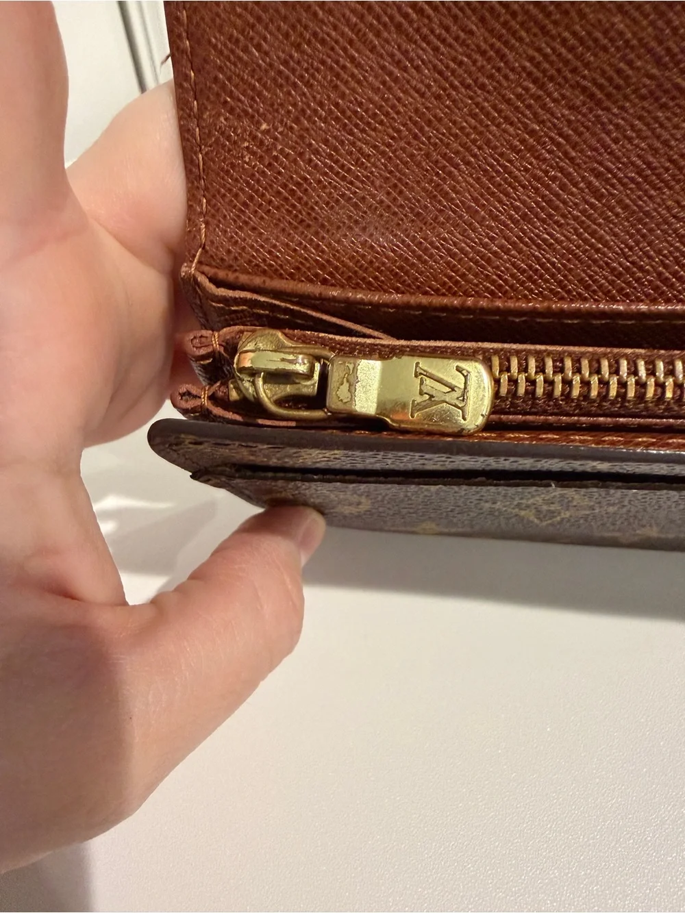 Louis Vuitton Vintage Monogram Sarah Wallet